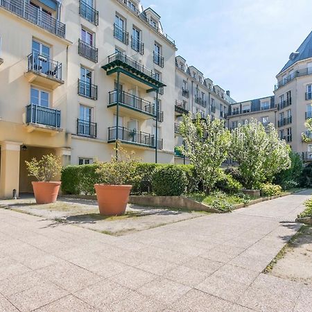 Nice Apartment Garden - 5 Min Disneyland Paris - Val D'Europe Center شيسي المظهر الخارجي الصورة