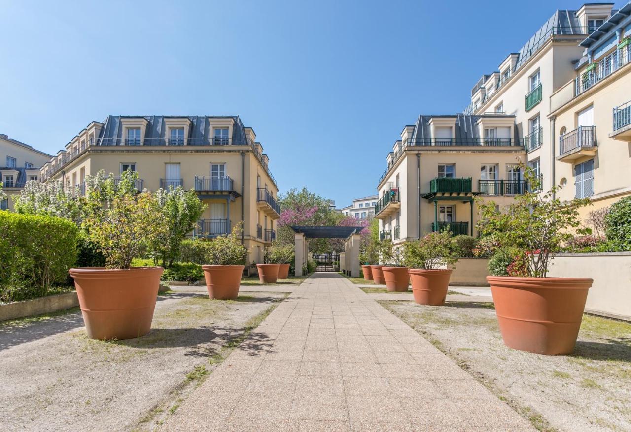 Nice Apartment Garden - 5 Min Disneyland Paris - Val D'Europe Center شيسي المظهر الخارجي الصورة